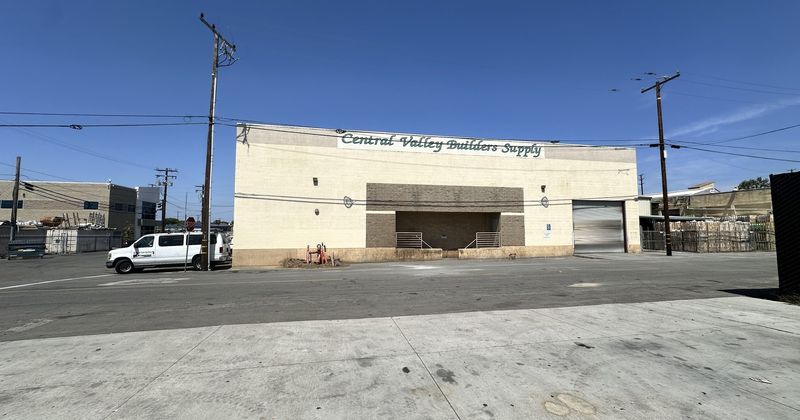 2875 N. Orange Olive Rd., Orange